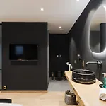 Zen By M פרנקורשנס